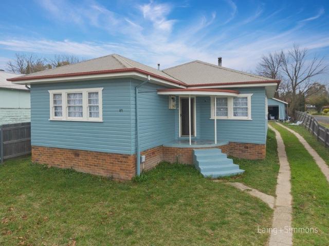 Charming Family Home on 540sqm in Prime Armidale Location