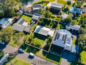 Charming Family Home on Large 999sqm Block