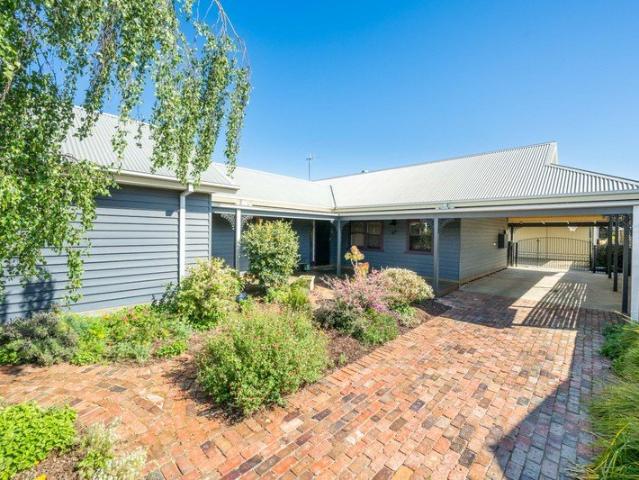 Charming Family Home Right Next to GV Health!