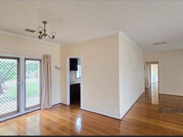 Charming Family Living in the Heart of Parafield Gardens!