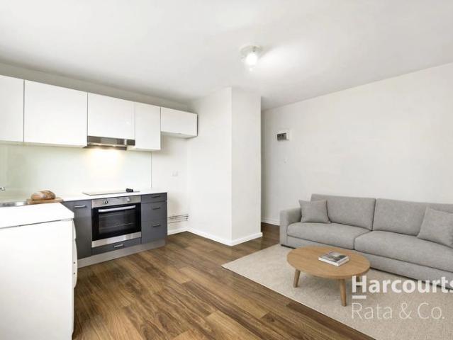 Charming Fairfield Home: Your Next Sanctuary Awaits!