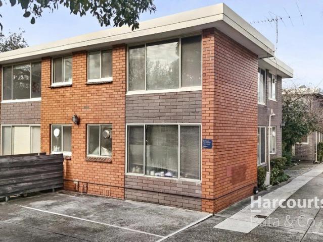 Charming Fairfield Home: Your Next Sanctuary Awaits!