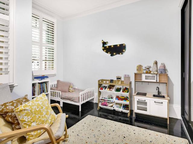 Charming Federation Terrace in a Convenient Parkside Setting