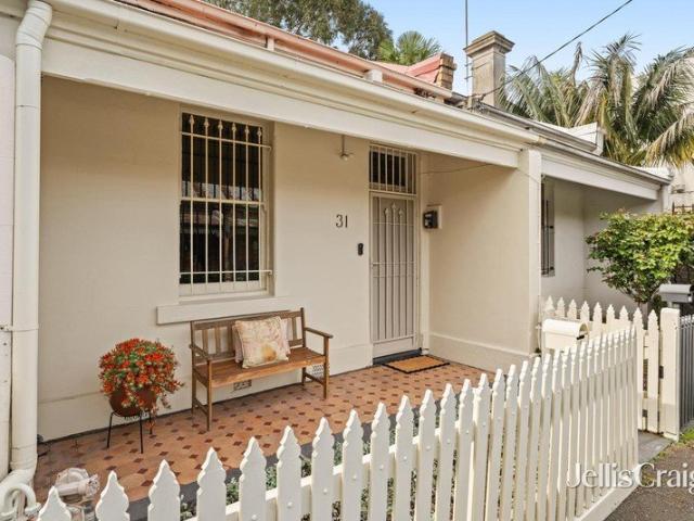 Charming Fitzroy cottage with heritage appeal