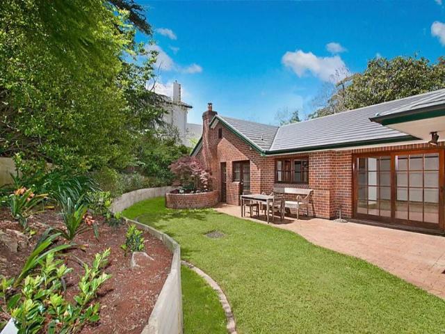 Charming Four Bedroom Family Home with Double Garage in a Peaceful North Shore Setting
