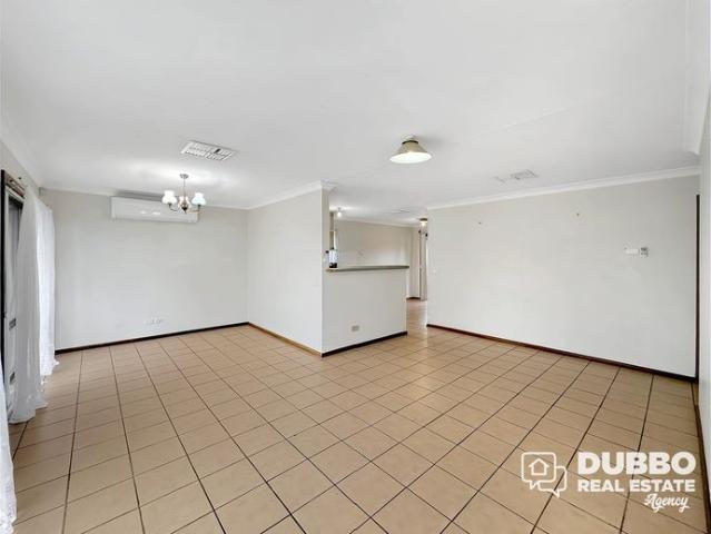 CHARMING FOUR BEDROOM HOME