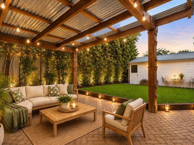 Charming Four Bedroom Home with Outstanding Entertaining