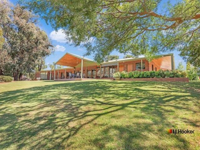 Waterfront Sanctuary & Working Farmlet