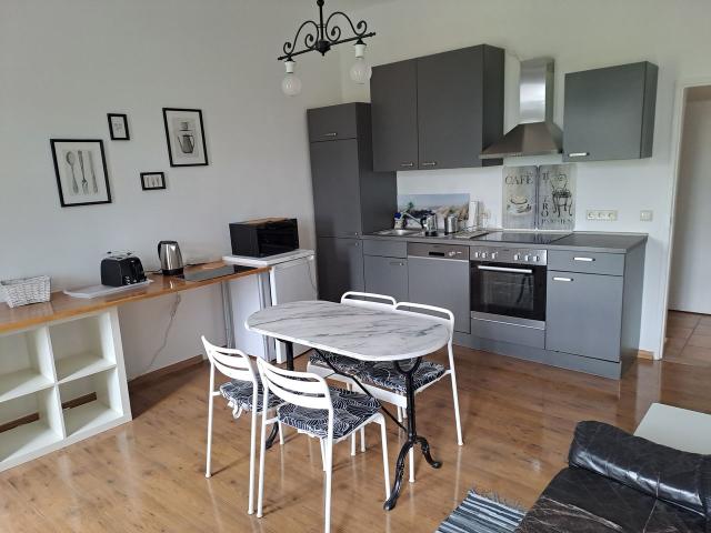 charming flat Mühle 4 in centrum of Chemnitz, Chemnitz Amsterdam Apartments for Rent