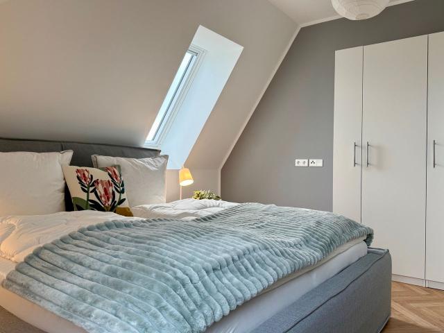 Charming flat in Dresden, Dresden Amsterdam Apartments for Rent