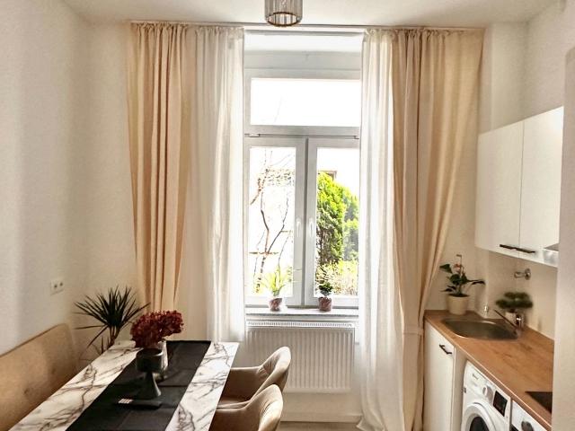 Charming flat in the heart of Wiesbaden, Wiesbaden Amsterdam Apartments for Rent