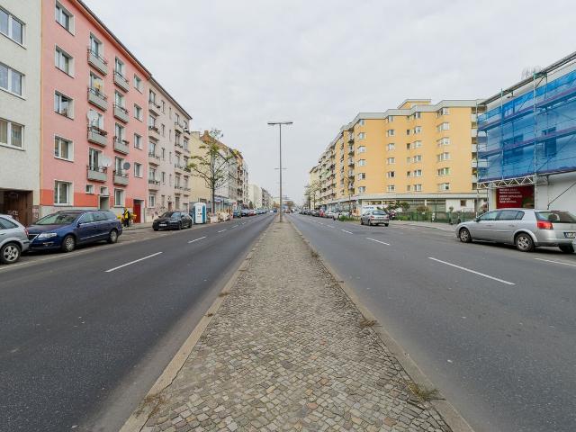 Charming flat located in Moabit perfect for families with balcony, Berlin Amsterdam Apartments for Rent