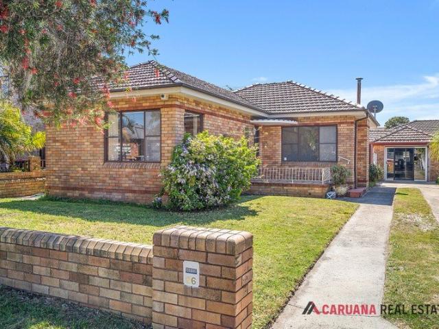 Charming Full Brick Home in Quiet Kogarah