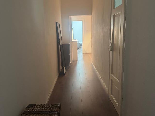 Charming, fully furnished 3 room period apartment with balcony in central Munich location