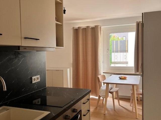 Charming Fully Furnished 1‑Room Apartment with Sleeping Nook – 32 m², Fantastic Location, Munich