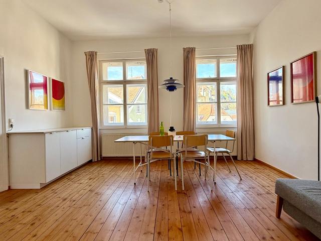 Charming, fully furnished 2 room flat in the listed town hall view of the castle ruins, Passau Amsterdam Apartments for Rent