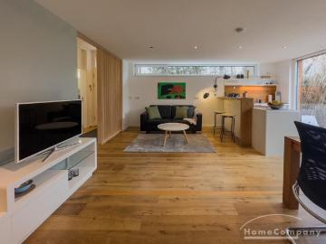 Charming Fully Furnished Ground Floor Apartment with Terrace and Private Garden