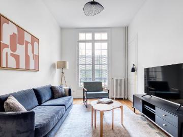 Charming Fully Furnished Paris Apartment Awaits You, Paris Amsterdam Apartments for Rent