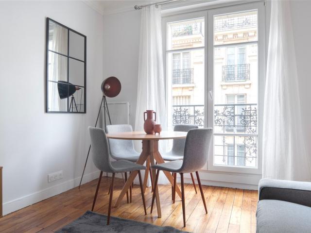 Charming Fully Furnished Parisian Oasis