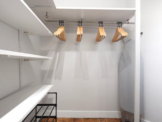 Charming Fully Furnished Parisian Oasis, Paris Amsterdam Apartments for Rent