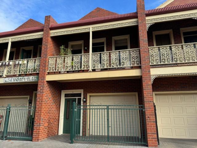 Charming Fully Furnished Terrace House