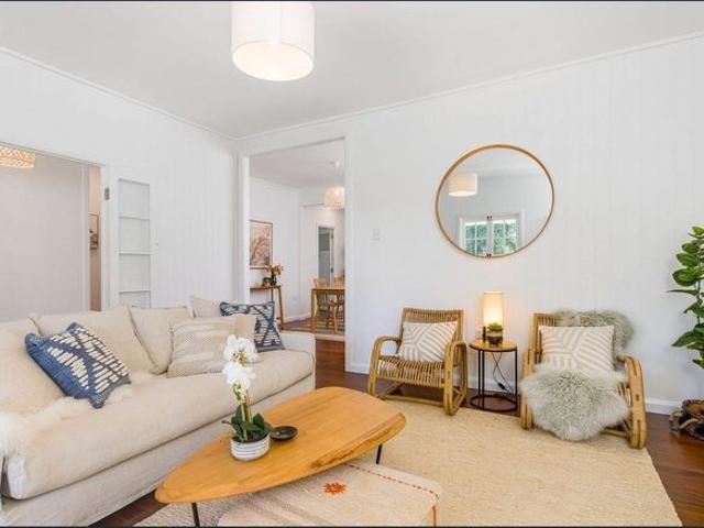 Charming Fully Renovated Mullumbimby Cottage for Rent