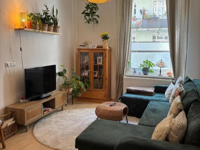 Charming Furnished 3.5 Room Apartment | Hamburg Eimsbüttel | Dec–Mar