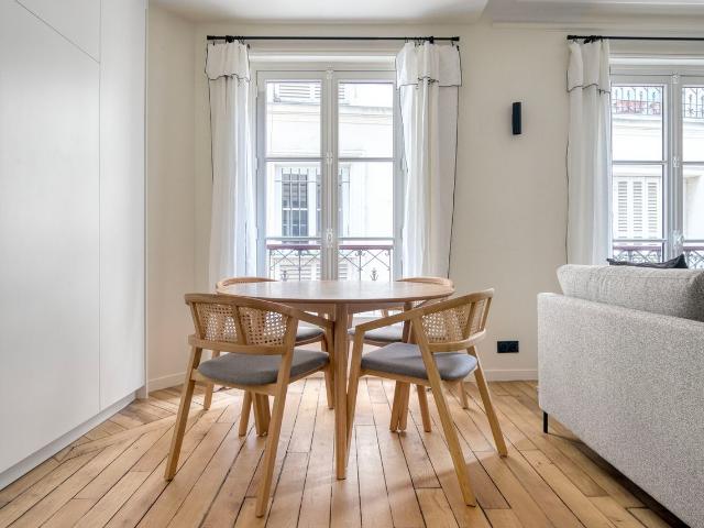 Charming Furnished 1BR in Batignolles, Paris, Paris Amsterdam Apartments for Rent
