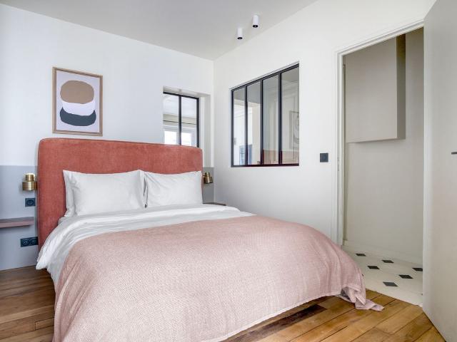 Charming Furnished 1BR in Batignolles, Paris, Paris Amsterdam Apartments for Rent