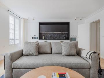 Charming Furnished Apartment in Central Paris, Paris Amsterdam Apartments for Rent