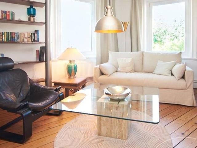 Charming furnished period apartment in Hamburg Hoheluft West