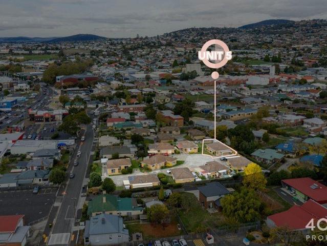 Charming Glenorchy Unit with Scenic Views