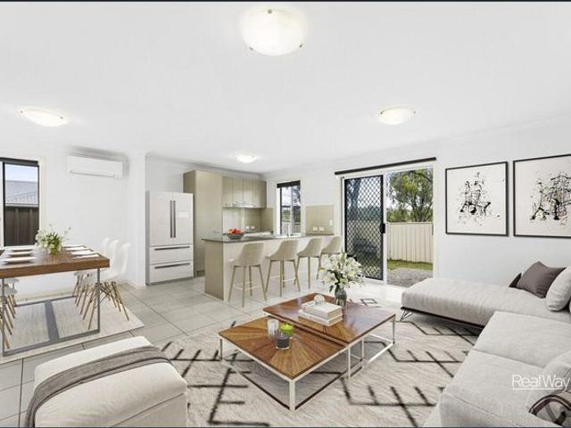 Charming Glenvale Living Awaits You!
