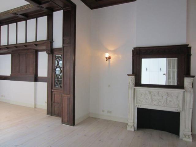 Charming Ground Floor 2 Bedroom Apartment with Private Terra