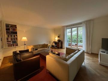 Charming ground floor flat in villa in Hamburg Blankenese