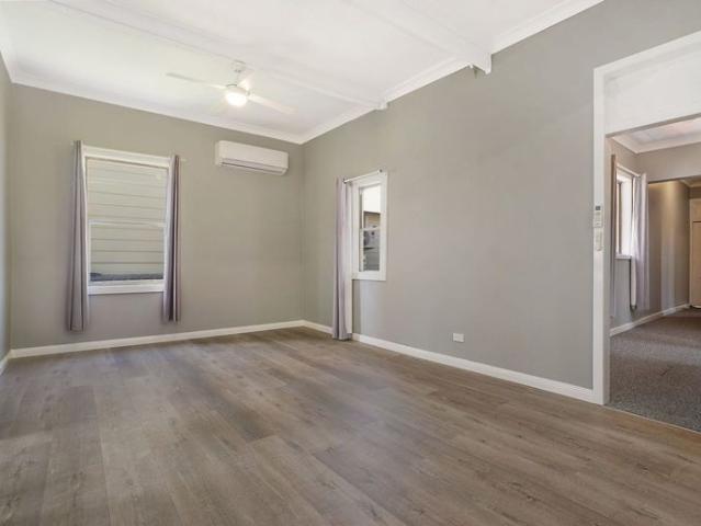Charming Ground Floor Unit with Character Features