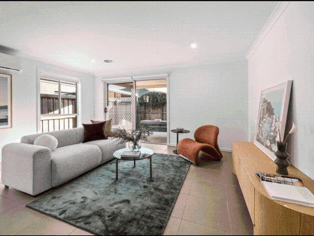 Charming Greenvale Home Awaits You!