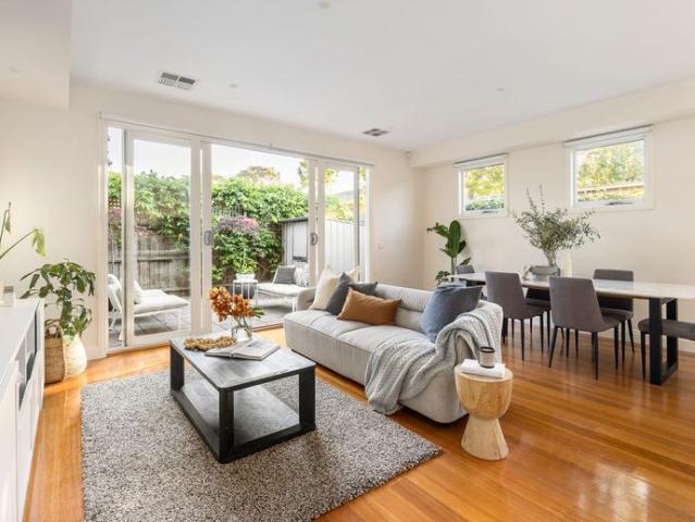 Charming Hamptons Style Home in Prime Malvern Location