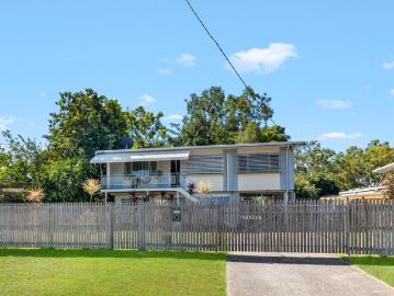 Charming HighSet Family Home with Space, Privacy & the Location