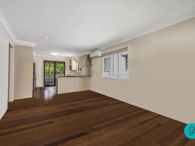 CHARMING HIGHSET HOME IN THE HEART OF MORNINGSIDE