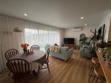 Charming Highton Unit Just Steps from Highton Village
