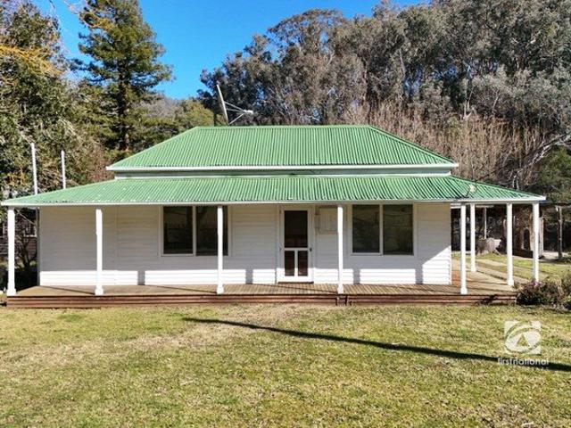 CHARMING HISTORIC HOMESTEAD