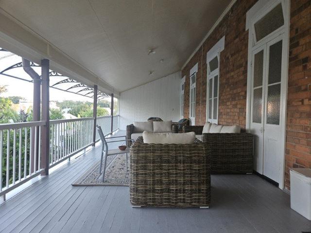 Charming & Historic Living: 1 Bedroom with a private bathroom