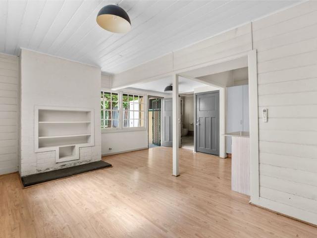 Charming Historic Residence with River Views & Prime Location