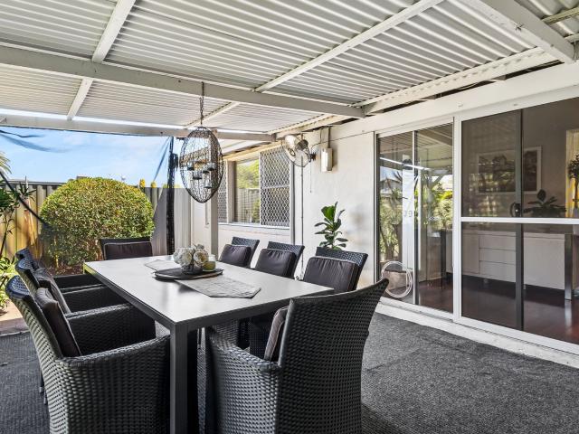 Charming home on 728 sqm block