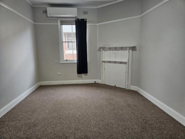 CHARMING HOME CENTRAL LOCATION