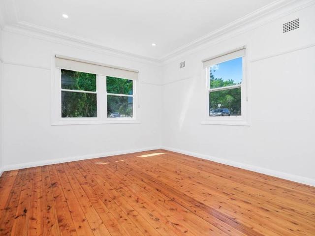 CHARMING HOME CLOSE TO CBD!