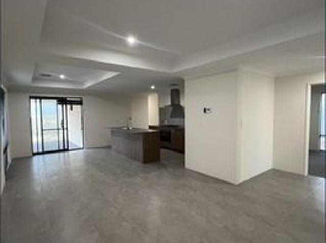 Charming Home for Rent in the Heart of Eglinton