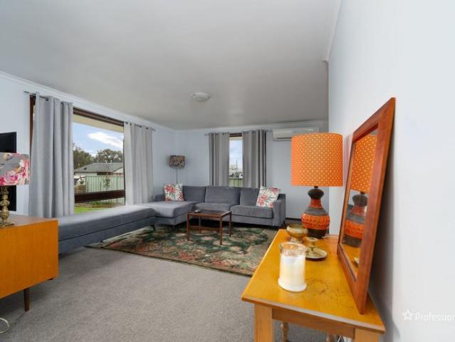 CHARMING HOME FOR RENT SPACIOUS & STYLISH!