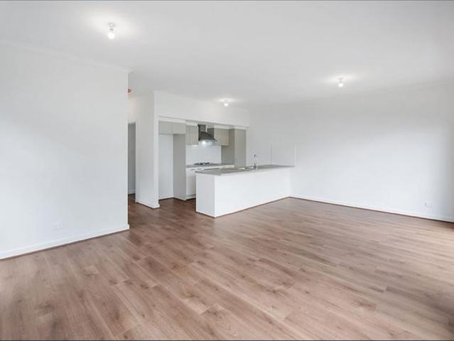 Charming Home in Mount Barker Awaits